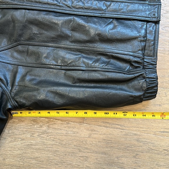 Vintage Men’s Wilson’s Leather Black Jacket Size XL - Picture 10 of 12